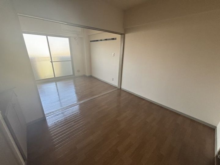 ハートレイク マンションの居間