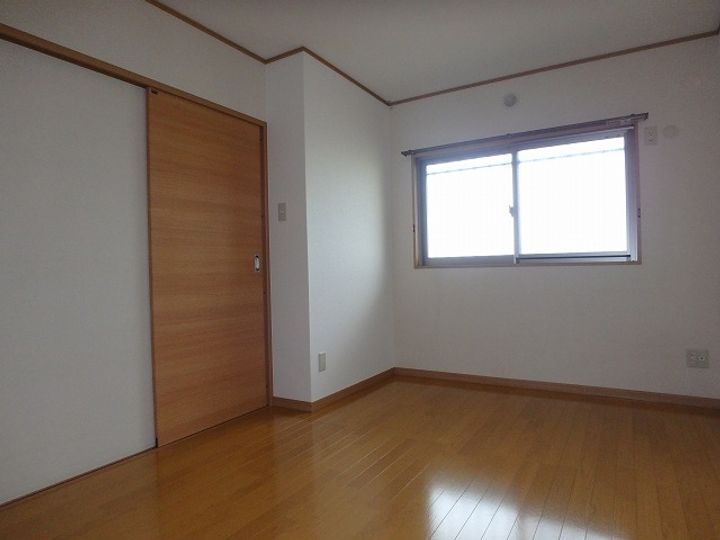 岡山県倉敷市真備町川辺(マンション)の賃貸物件の居間