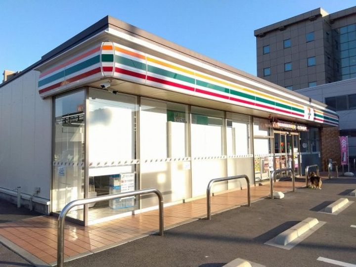 クレイノ福江108の周辺