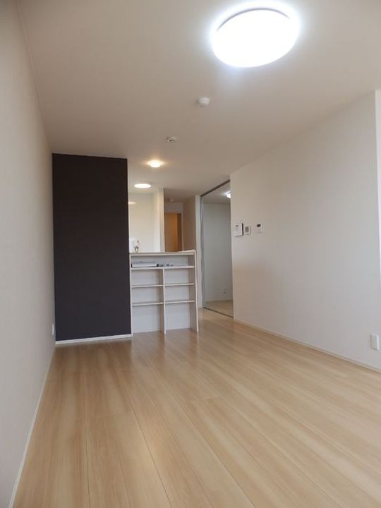 D-ROOMセレーノ205の居間