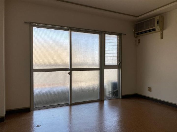 パラツイーナ光南204の内装