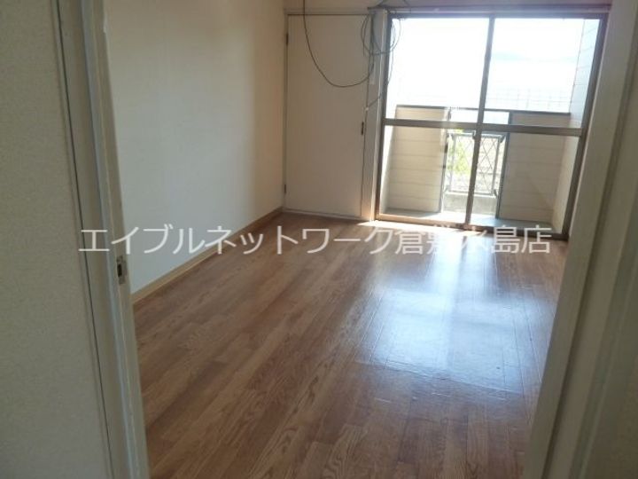 チェリー富原103の居間