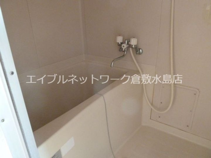 チェリー富原103の風呂