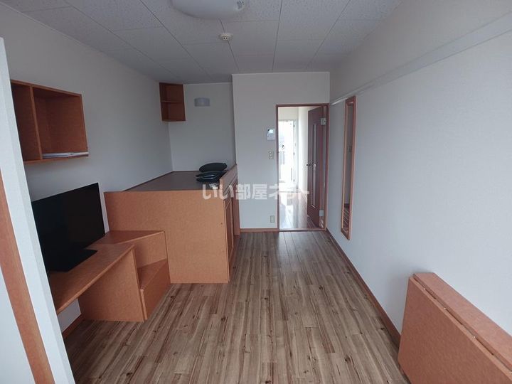 グレイス学園通りの内装