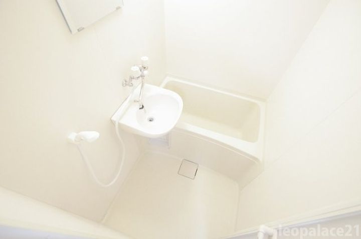 岡山県倉敷市児島下の町4丁目(マンション)の賃貸物件302の風呂