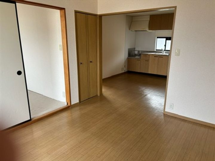 エスポワール曙A棟の居間