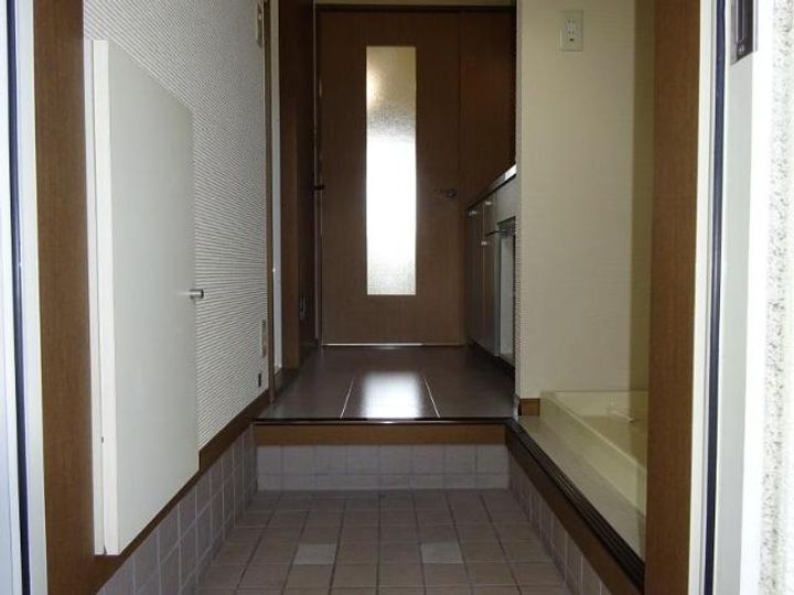 レジデンス松原の玄関