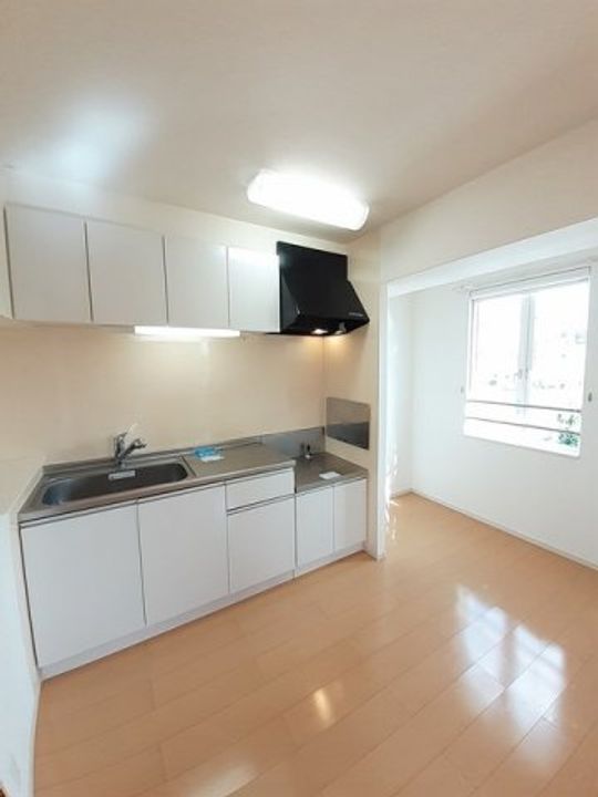 岡山県倉敷市中島(アパート)の賃貸物件のキッチン