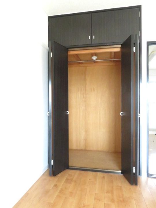 プレアール仏生山Ⅱの玄関