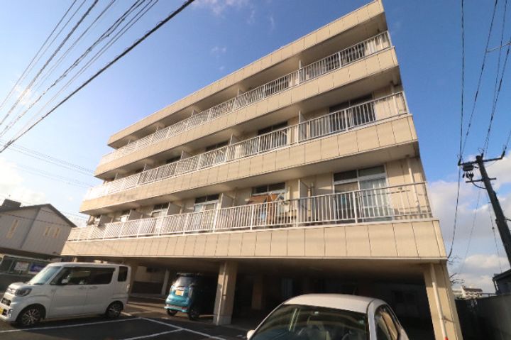 グランデヒルの外観