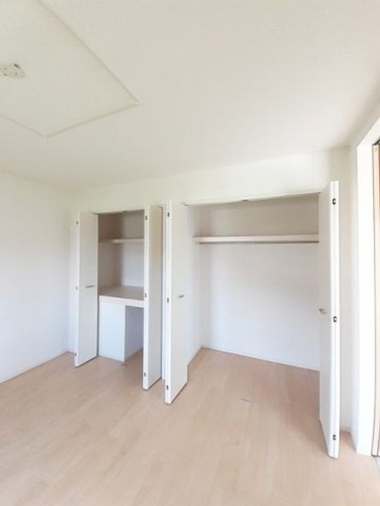 クリスタル Fのその他画像