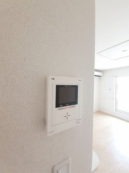 クリスタル Fのその他画像