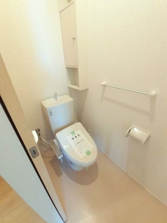 クリスタル Fのその他画像