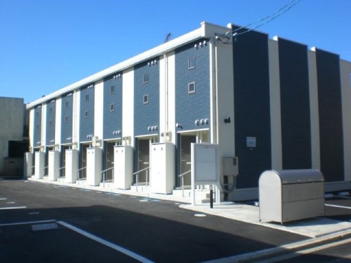 レオネクスト旭町103の外観