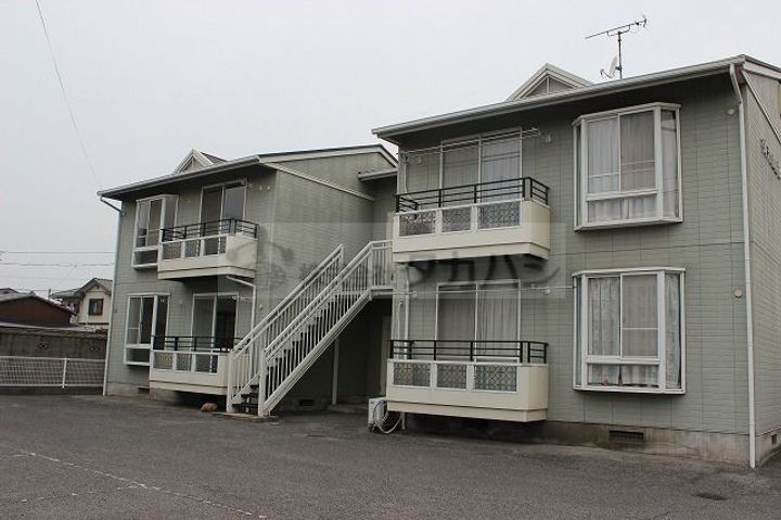 ヴィラ丹波屋B102の外観