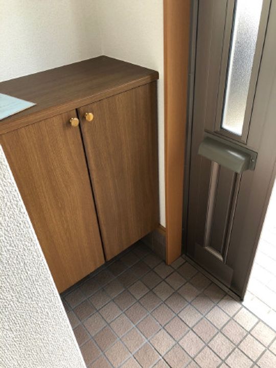 広島県福山市東手城町3丁目(アパート)の賃貸物件Bの玄関