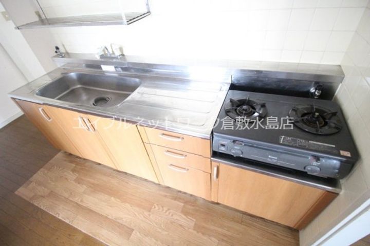 吉備ハイコーポ403のキッチン