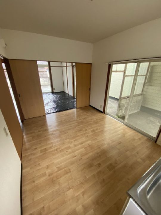 西江住宅2の内装
