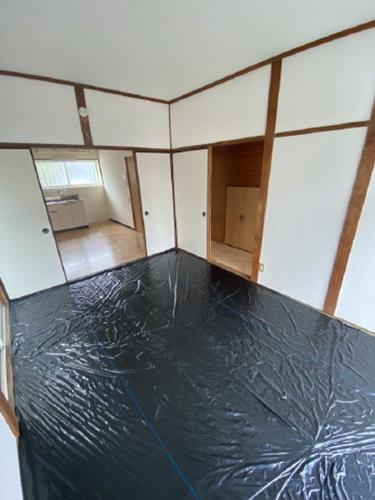 西江住宅2の内装