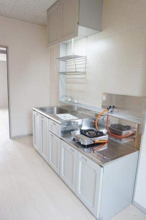 ビッグウェイ中庄 Cのキッチン