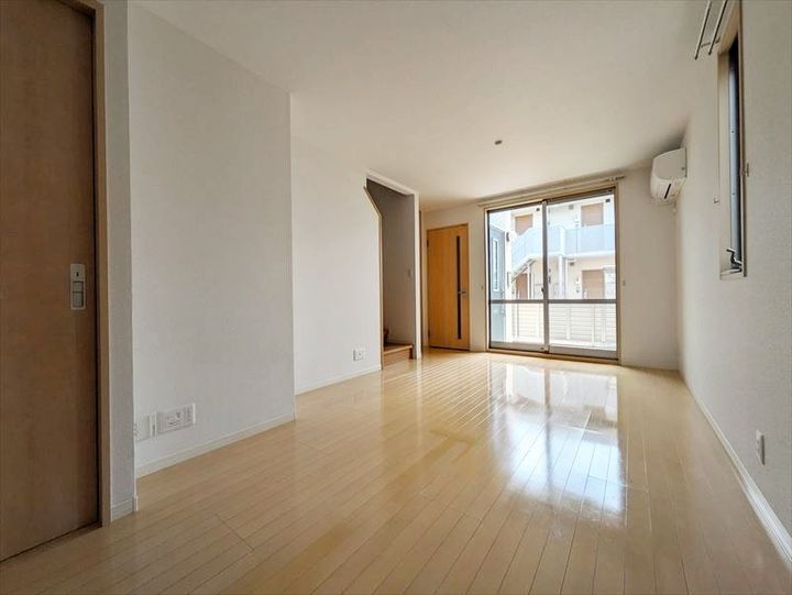 岡山県倉敷市玉島乙島(アパート)の賃貸物件の居間