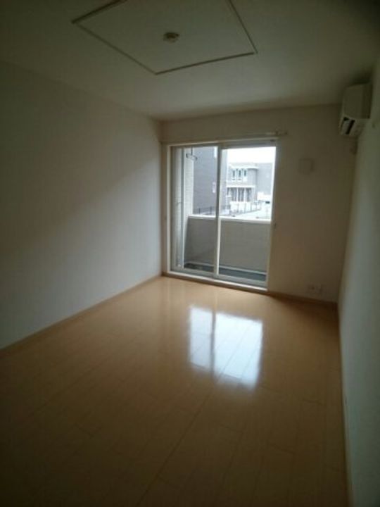 ラフレシールCの居間