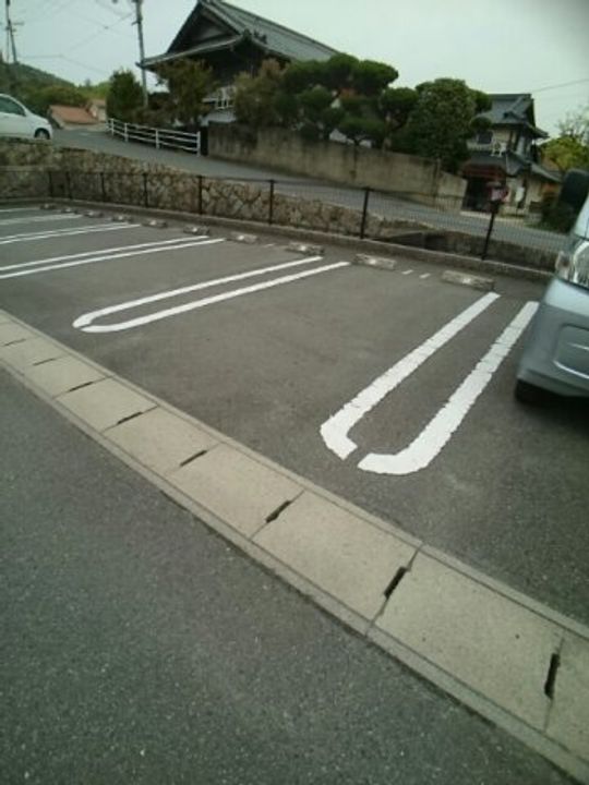 ラフレシールCのその他画像