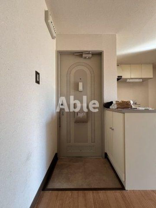 庵治コーポ201の玄関