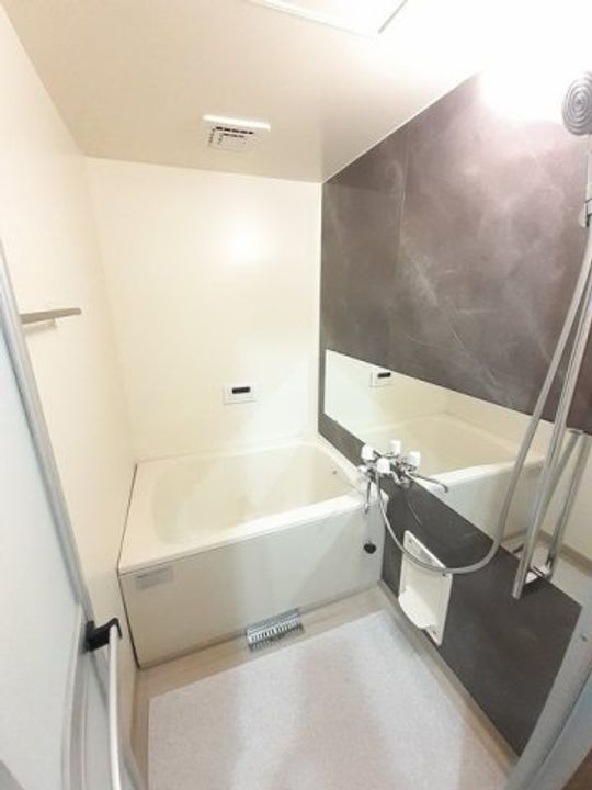 岡山県倉敷市中畝8丁目(アパート)の賃貸物件の風呂