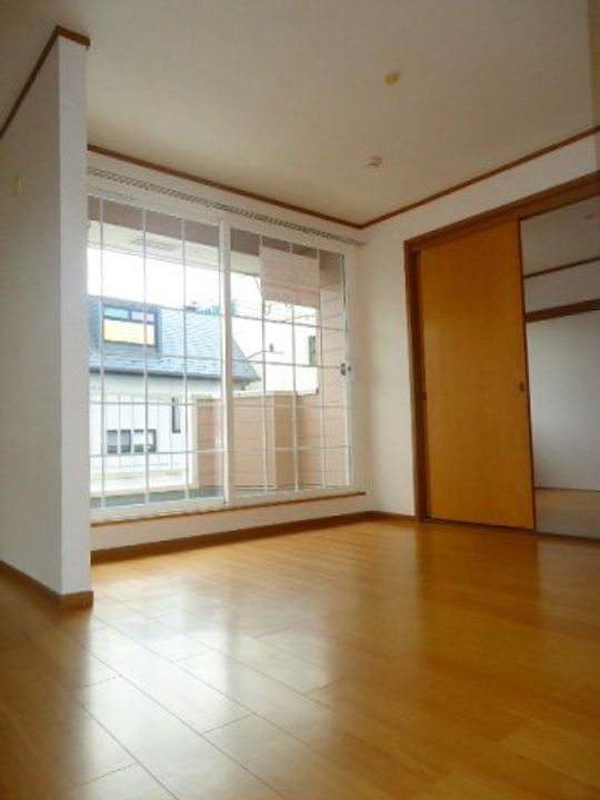 岡山県倉敷市児島小川町(アパート)の賃貸物件の居間