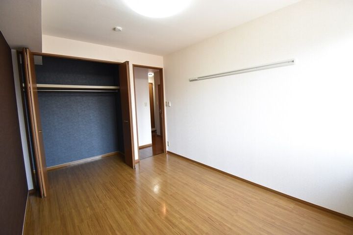 アーバンハイツ 28 A棟202の内装