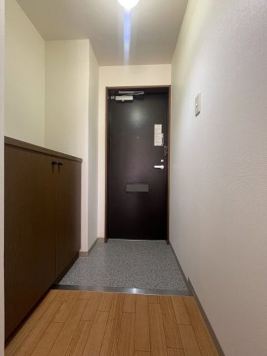 フォブール木太AA101の玄関