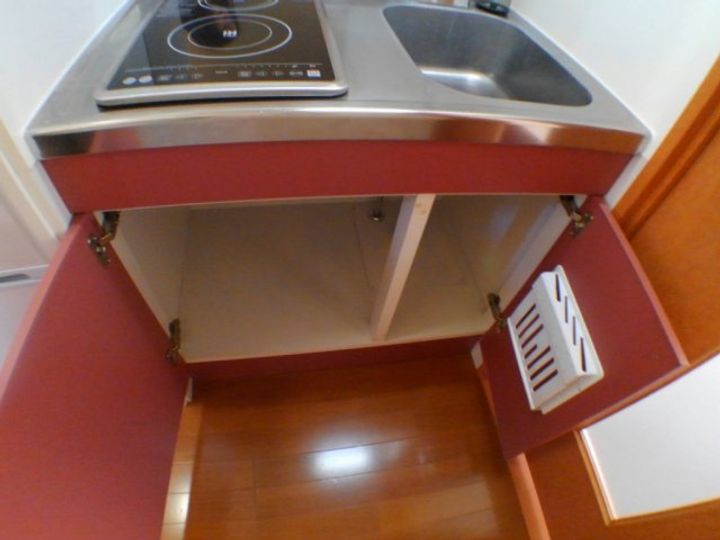 レオパレスウィスタリア坂出104の内装