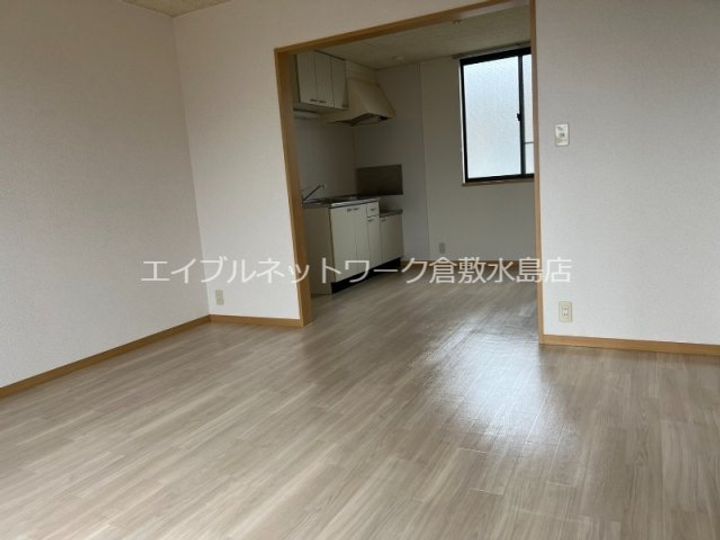 モンプリエール Aの居間