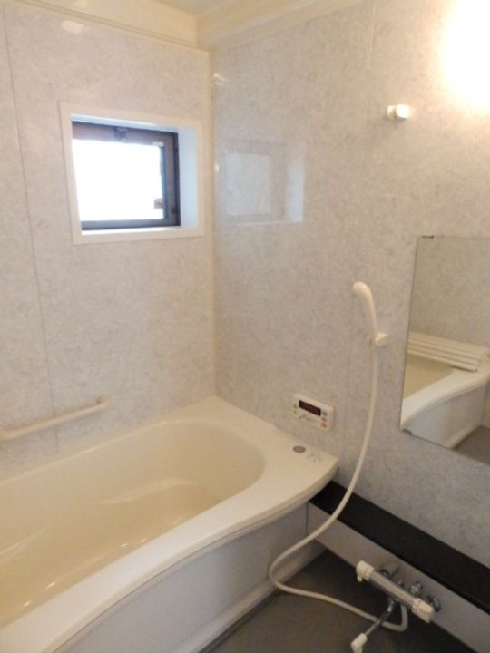 T’sスクエア C棟102の風呂