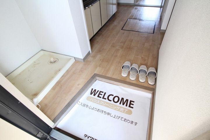 岡山県倉敷市連島町鶴新田(アパート)の賃貸物件の玄関