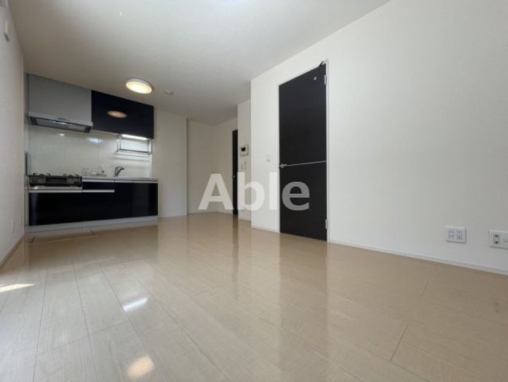 ルチルクォーツの居間