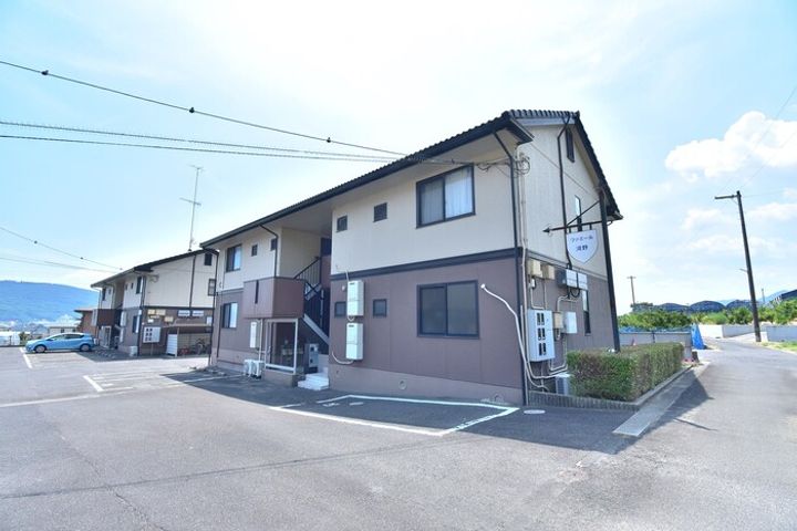 ファミール河野 C棟201の外観