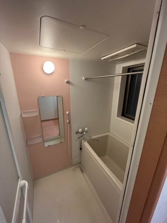 セキュールローズ102の風呂