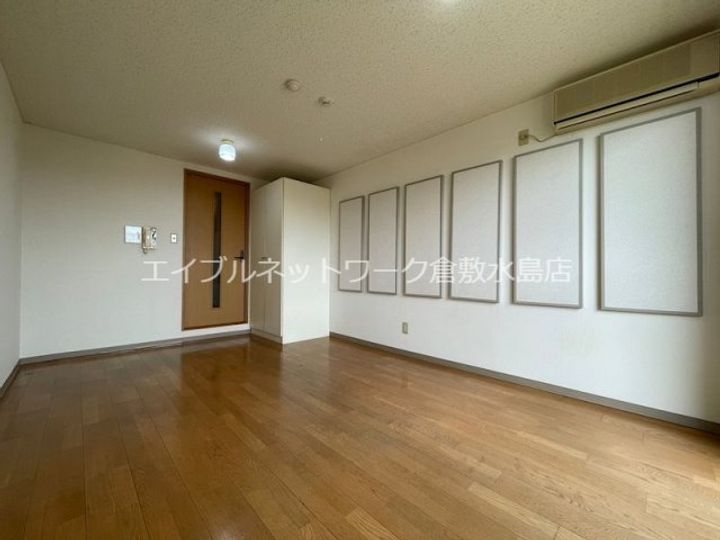 岡山県倉敷市玉島(マンション)の賃貸物件の玄関