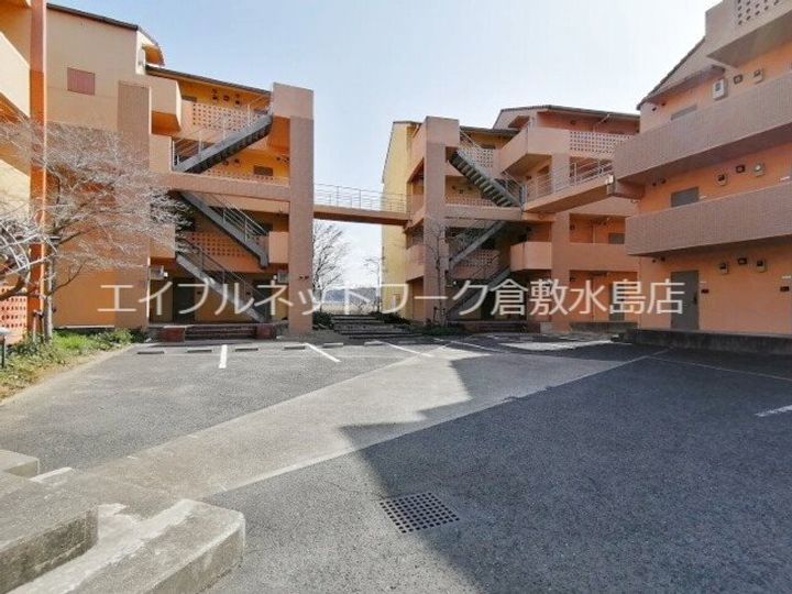 岡山県倉敷市玉島(マンション)の賃貸物件の外観