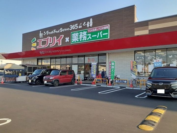 ラ グリシーヌBの周辺