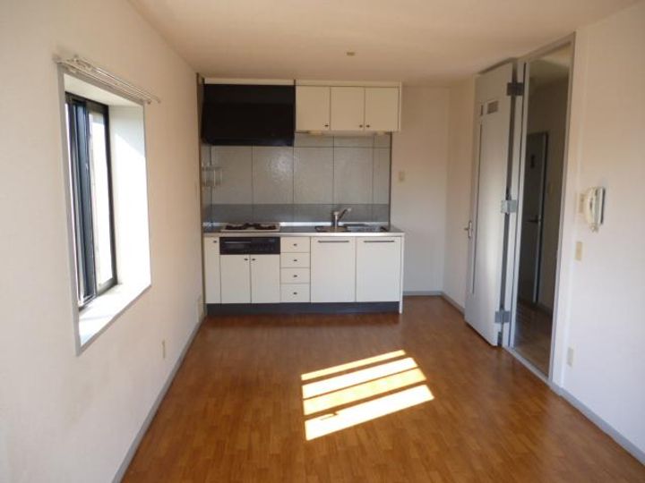 サンビレッジ城東A・BA201号室の居間