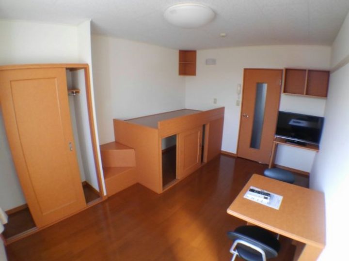 レオパレスMARIA105の寝室