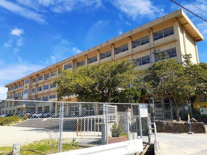 中土井ハイツの周辺