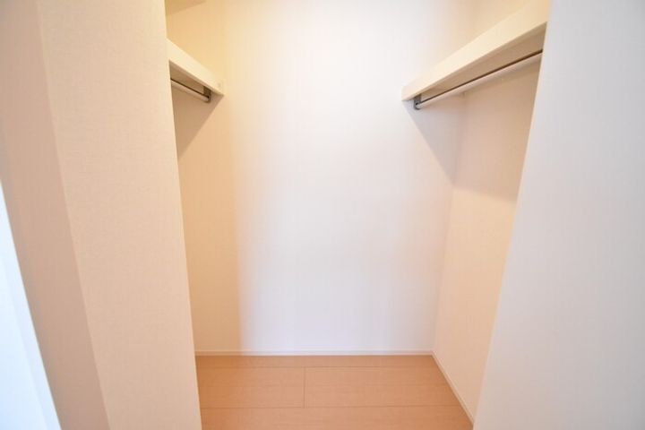 プラティーク ハバラ205のその他画像