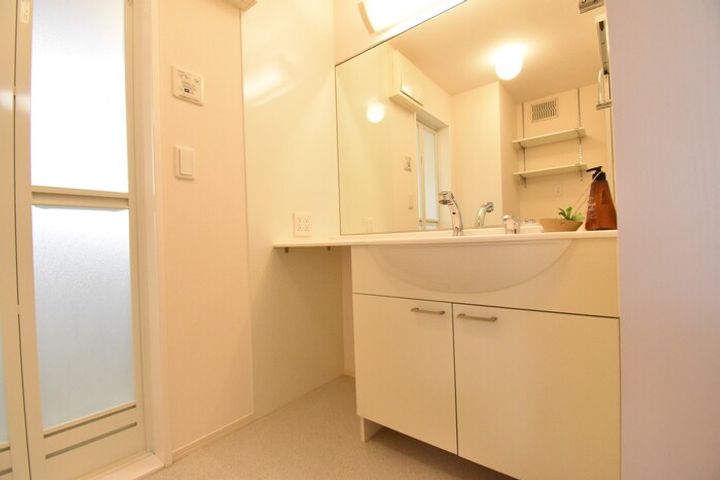 プラティーク ハバラ205のその他画像