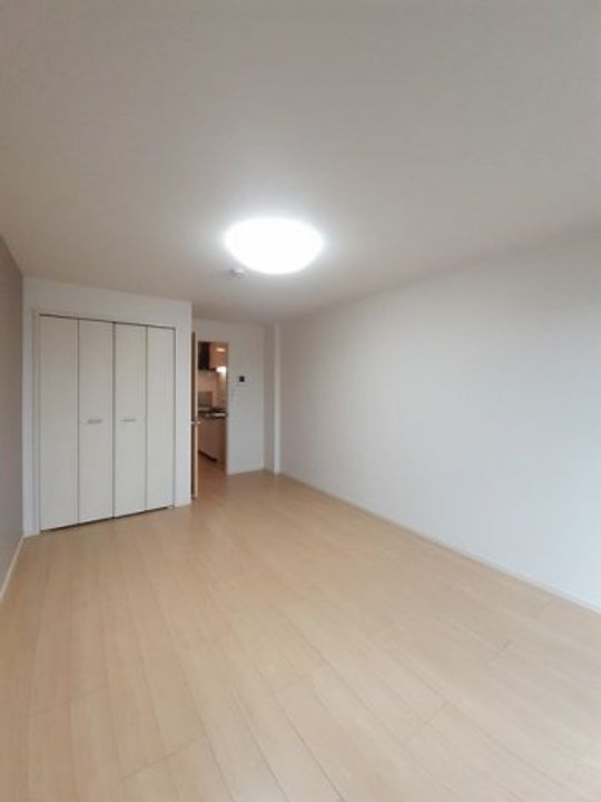 フォルシュ・ヴェーラIVの内装