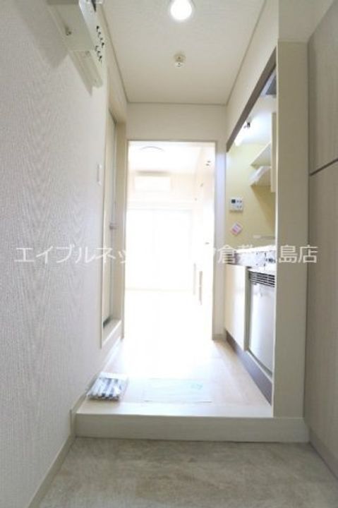 サンピア倉敷305の玄関