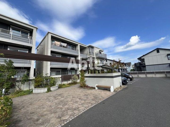 グランマスト ベレオ林町 A棟の外観